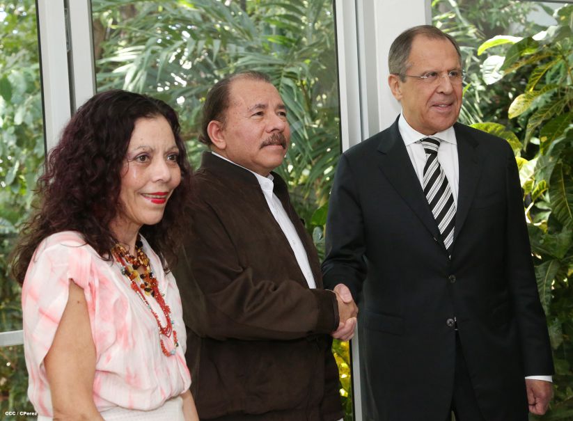 Presidente Daniel y Compañera Rosario sostienen encuentro con Canciller de la Federación de Rusia