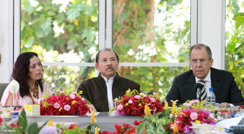 Presidente Daniel y Compañera Rosario sostienen encuentro con Canciller de la Federación de Rusia