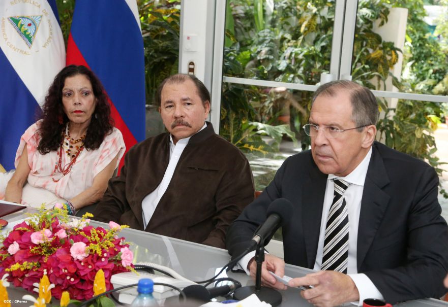 Presidente Daniel y Compañera Rosario sostienen encuentro con Canciller de la Federación de Rusia