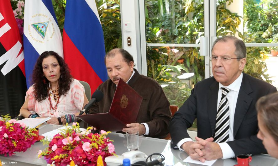 Presidente Daniel y Compañera Rosario sostienen encuentro con Canciller de la Federación de Rusia