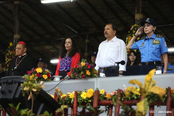 Daniel clausura XXII Reunión de mandos de la Policía Nacional
