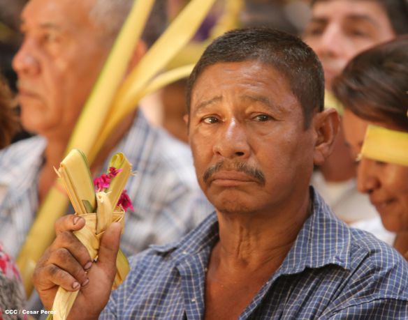 Cardenal Brenes preside peregrinación en honor a Jesús del Triunfo y misa de Domingo de Ramos 