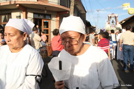 León celebra tradicional procesión en honor a San Benito de Palermo
