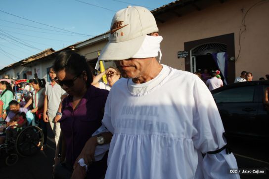 León celebra tradicional procesión en honor a San Benito de Palermo