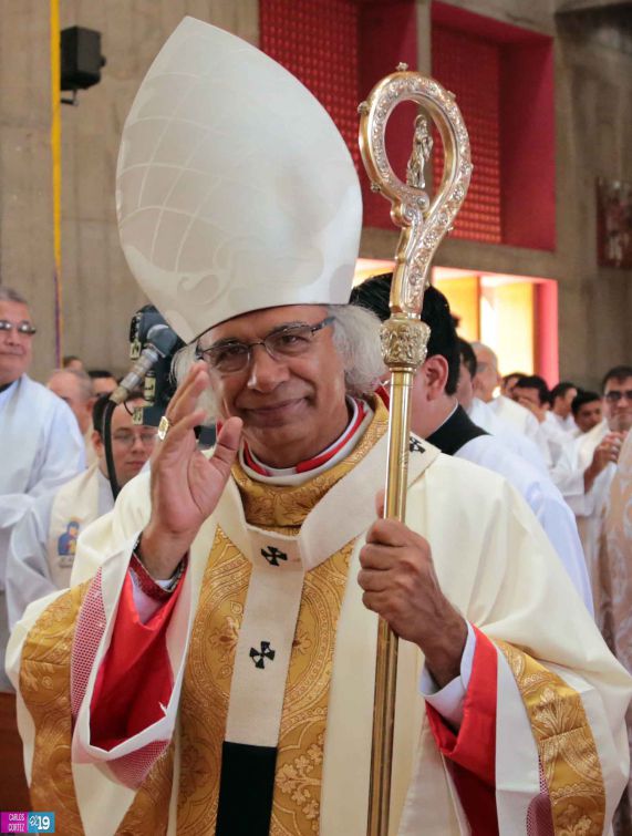 Cardenal Brenes preside Misa Crismal