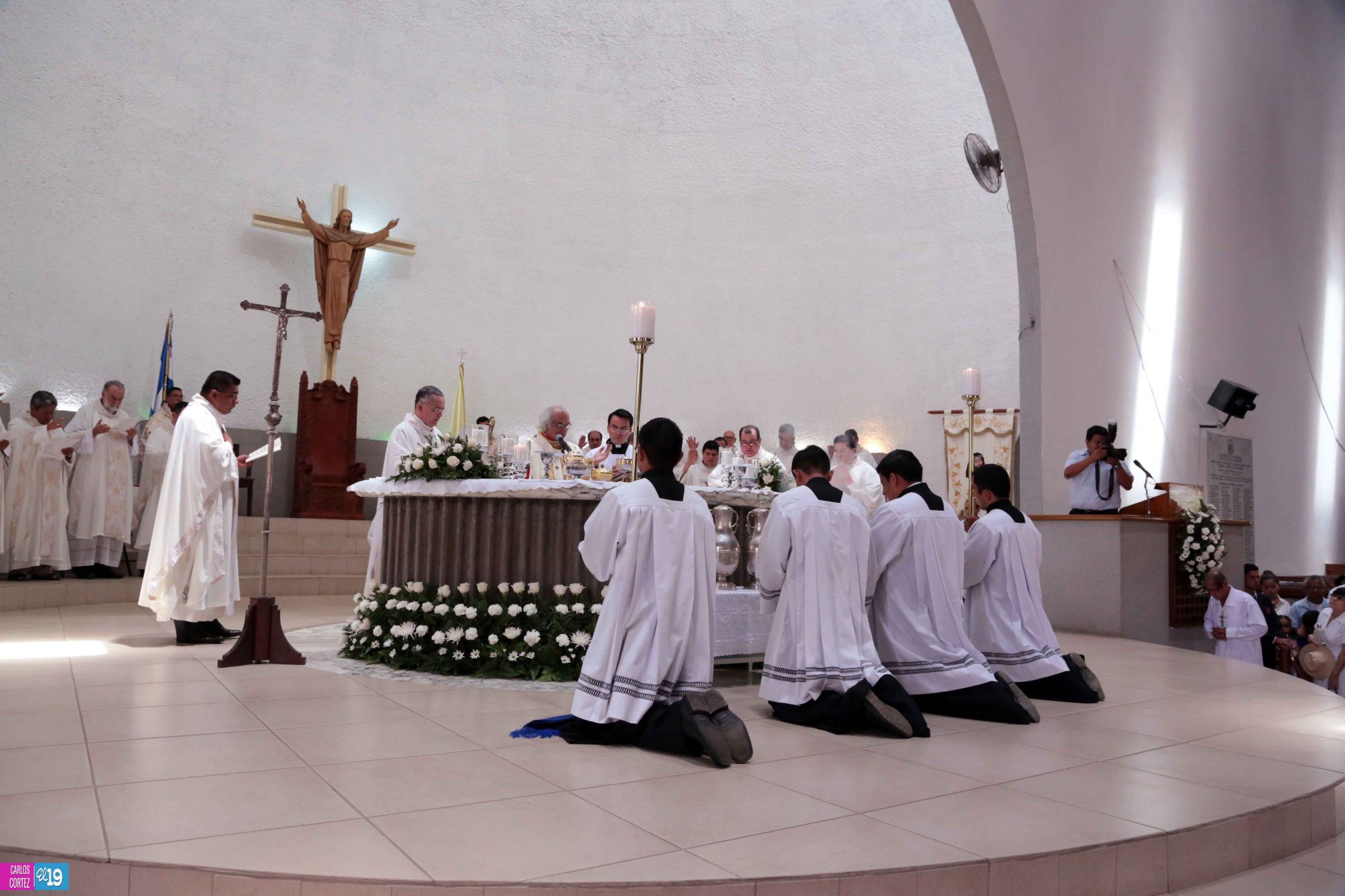Cardenal Brenes preside Misa Crismal