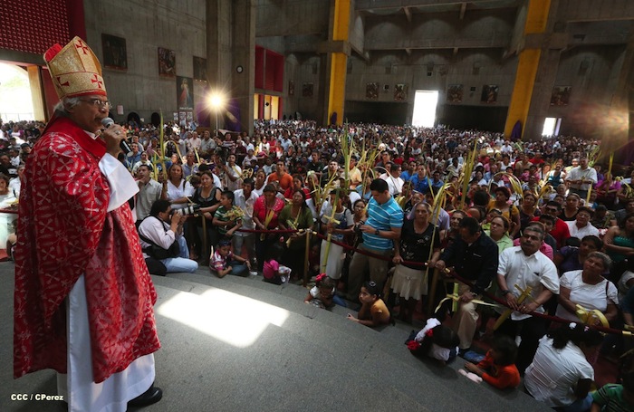 Procesión de la Burrita en Managua (Semana Santa 2013)
