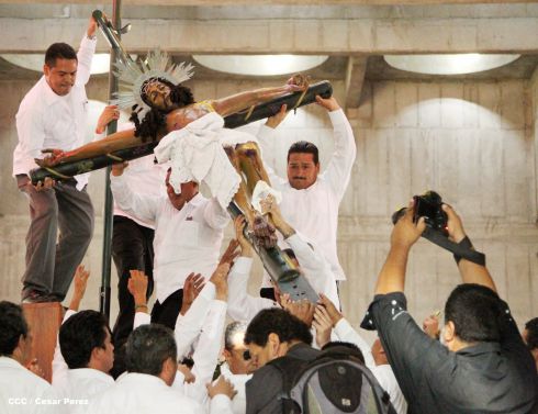 La Sangre de Cristo retorna a su capilla