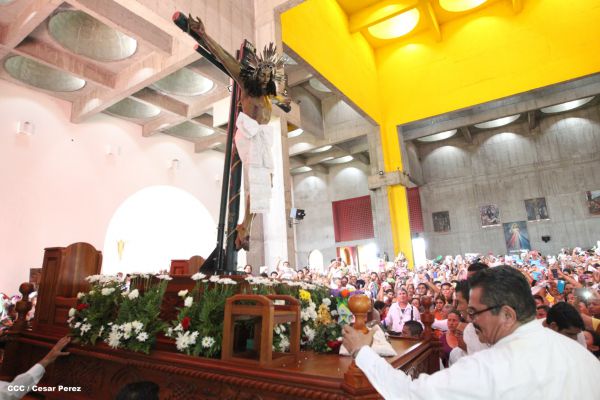 La Sangre de Cristo retorna a su capilla