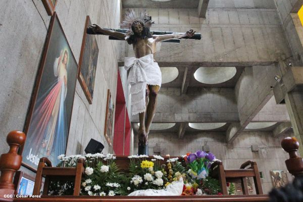 La Sangre de Cristo retorna a su capilla
