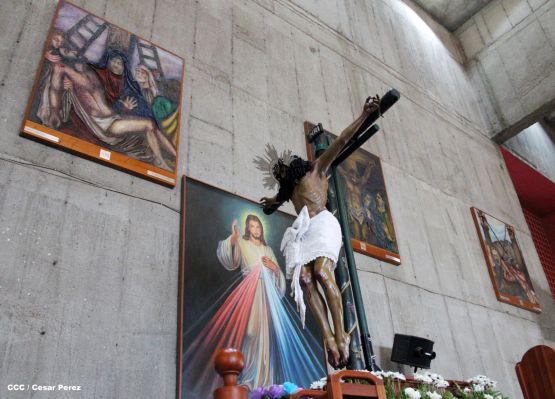 La Sangre de Cristo retorna a su capilla