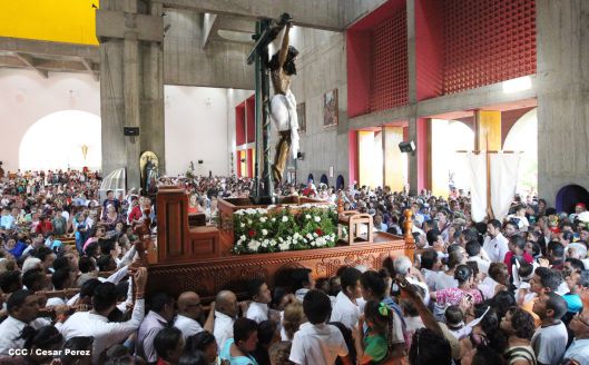 La Sangre de Cristo retorna a su capilla