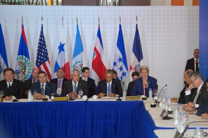 Presidente Daniel participa en reunión del SICA con Obama previo a Cumbre de las Américas