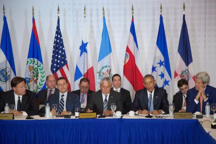 Presidente Daniel participa en reunión del SICA con Obama previo a Cumbre de las Américas