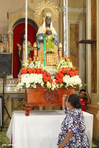 Devotos de San Marcos celebran a su Santo Patrono