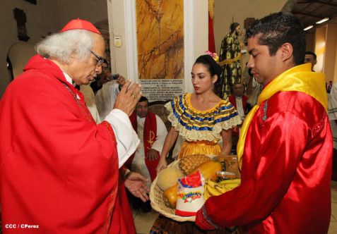 Devotos de San Marcos celebran a su Santo Patrono