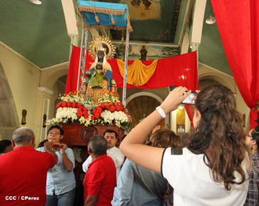 Devotos de San Marcos celebran a su Santo Patrono