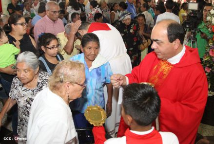 Devotos de San Marcos celebran a su Santo Patrono