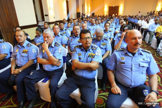 Daniel y Rosario reciben Plan de Fortalecimiento de la Seguridad Ciudadana