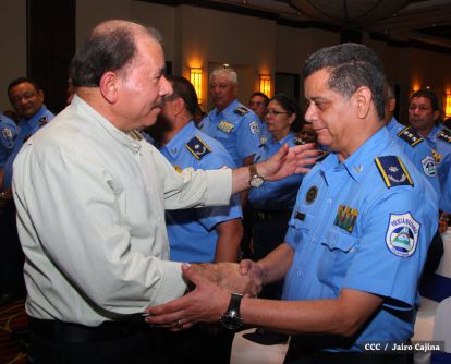 Daniel y Rosario reciben Plan de Fortalecimiento de la Seguridad Ciudadana