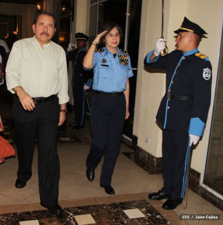 Daniel y Rosario reciben Plan de Fortalecimiento de la Seguridad Ciudadana