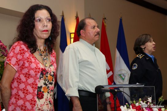 Daniel y Rosario reciben Plan de Fortalecimiento de la Seguridad Ciudadana