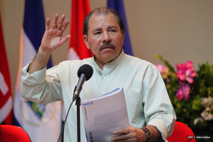 Daniel y Rosario reciben Plan de Fortalecimiento de la Seguridad Ciudadana