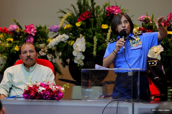 Daniel y Rosario reciben Plan de Fortalecimiento de la Seguridad Ciudadana
