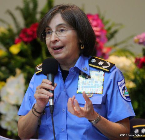 Daniel y Rosario reciben Plan de Fortalecimiento de la Seguridad Ciudadana