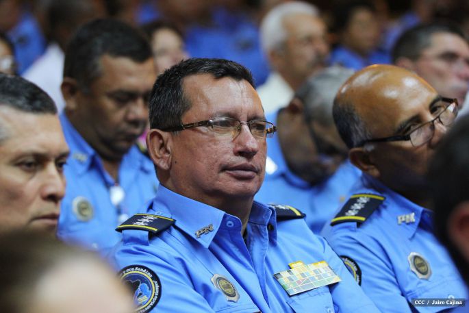 Daniel y Rosario reciben Plan de Fortalecimiento de la Seguridad Ciudadana