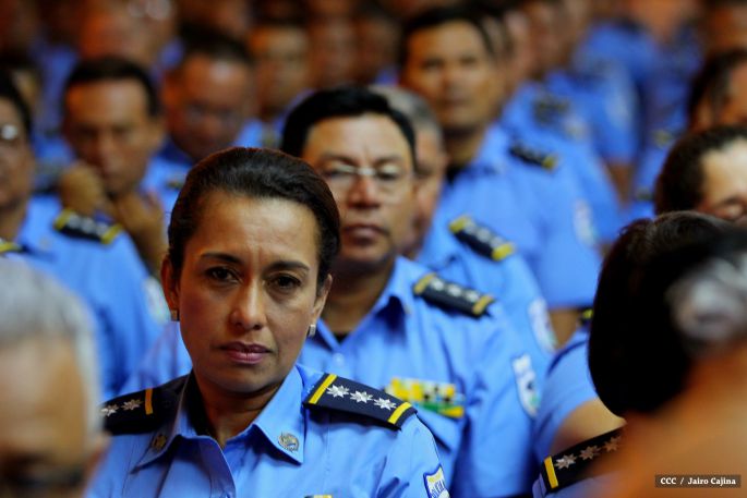 Daniel y Rosario reciben Plan de Fortalecimiento de la Seguridad Ciudadana