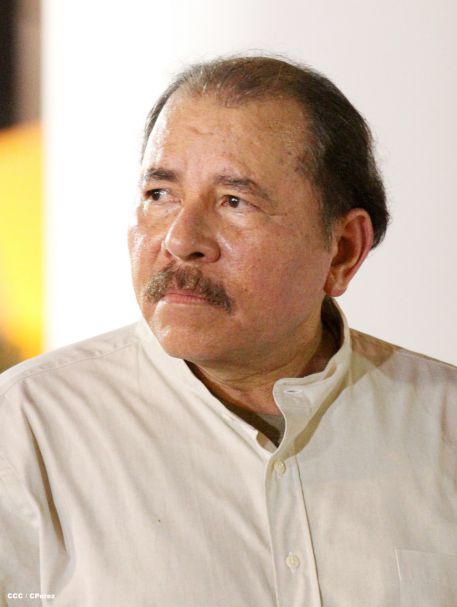 Daniel y Rosario rinden homenaje al Comandante Tomás Borge Martínez