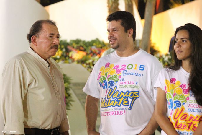 Daniel y Rosario rinden homenaje al Comandante Tomás Borge Martínez