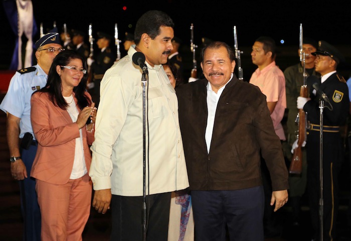 Daniel y Rosario reciben a presidente de Venezuela Nicolás Maduro