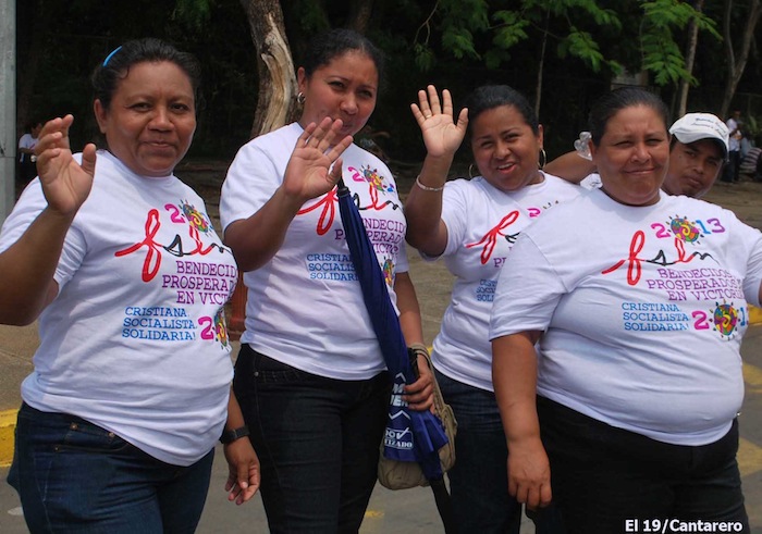 Daniel y Nicolás recorren calles y rotondas de Managua