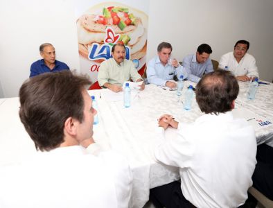 Presidente Daniel inaugura planta láctea del grupo Lala