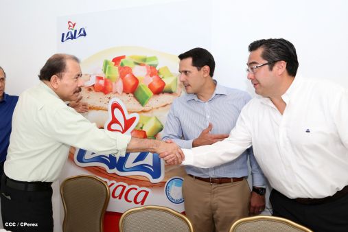Presidente Daniel inaugura planta láctea del grupo Lala
