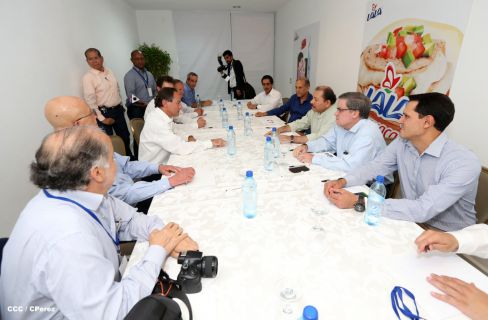 Presidente Daniel inaugura planta láctea del grupo Lala