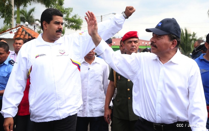 Daniel y Nicolás visitan Puerto Salvador Allende