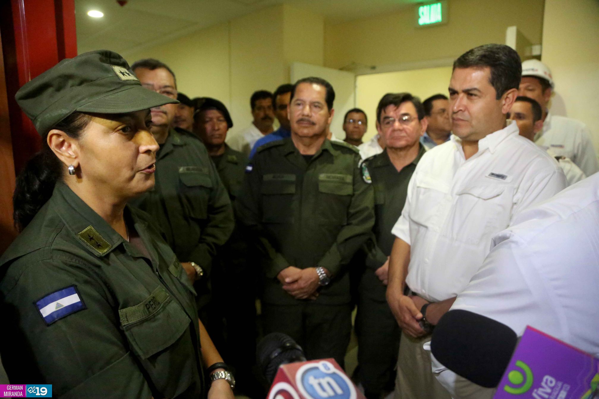 Presidente Juan Orlando Hernández Realiza recorrido por instalaciones del Nuevo Hospital Militar