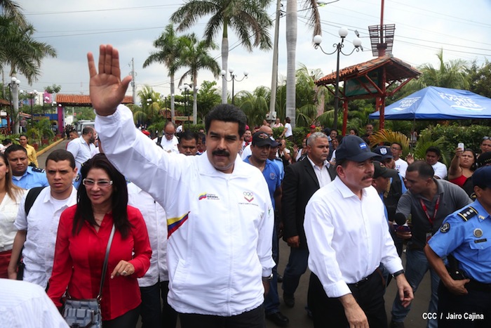 Daniel y Nicolás visitan Puerto Salvador Allende