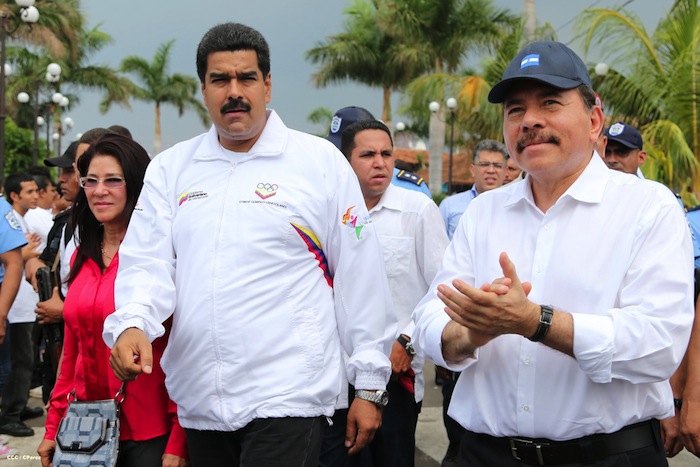 Daniel y Nicolás visitan Puerto Salvador Allende