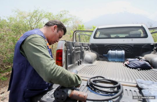 INETER da mantenimiento preventivo al Sistema de Alerta Temprana en el Volcán Concepción