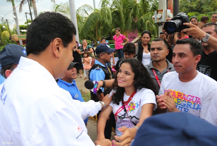 Daniel y Nicolás visitan Puerto Salvador Allende