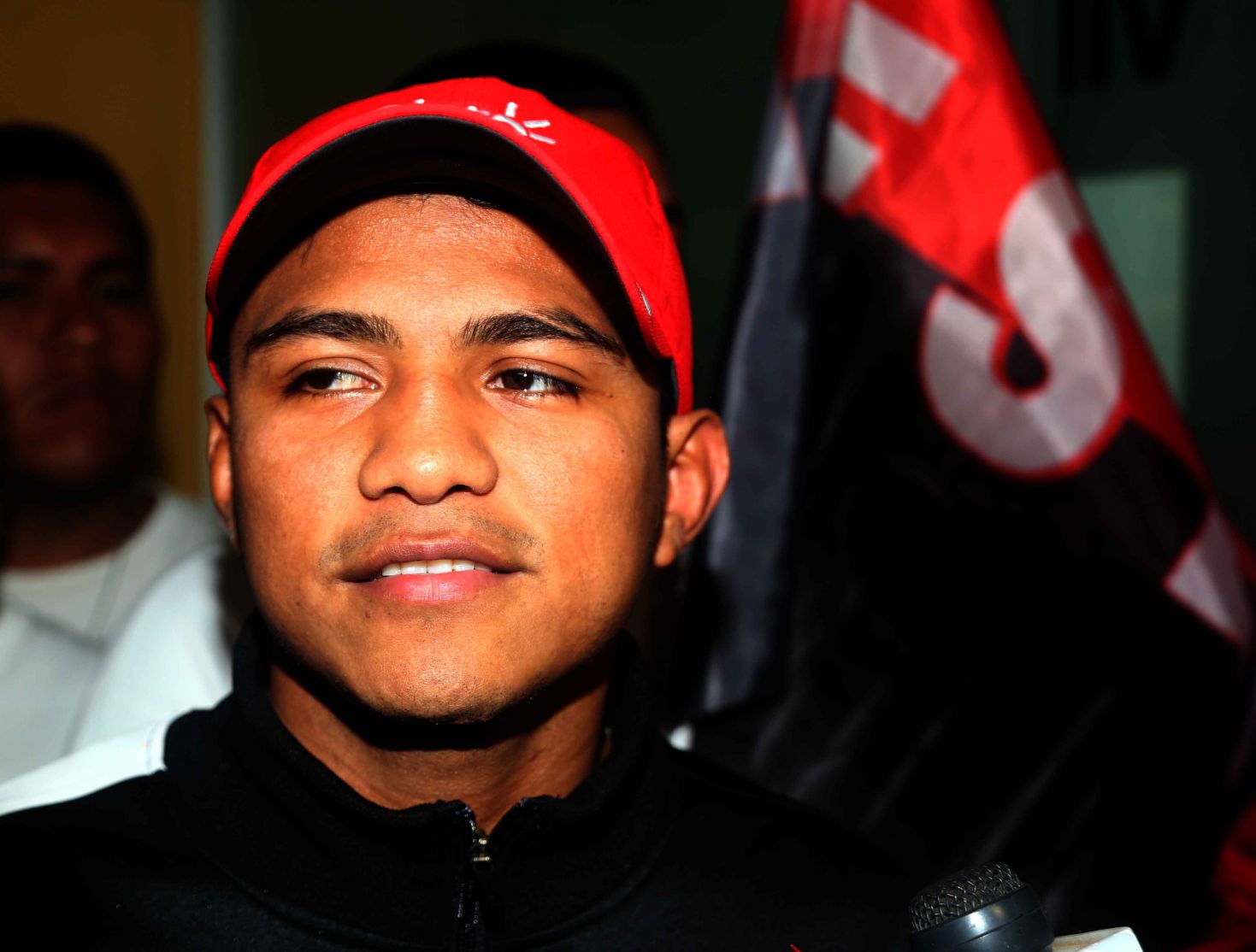 Juventud nicaragüense se desborda para recibir a “Chocolatito” González