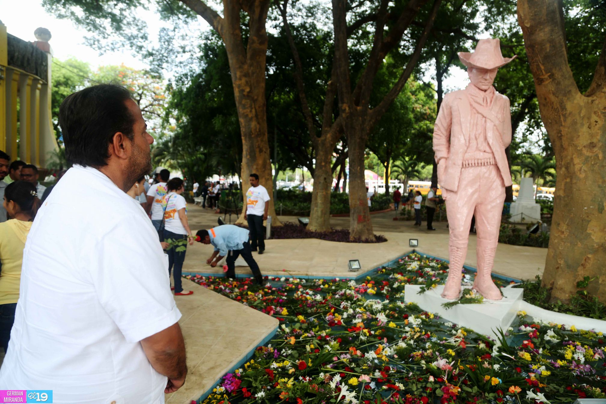 Nicaragua conmemora 120 Natalicio de Sandino
