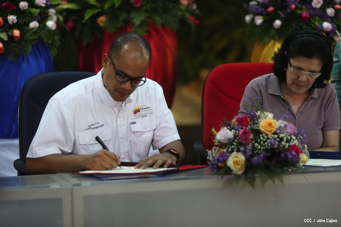 Nicaragua y Venezuela ratifican compromiso con Unidad Latinoamericana y Caribeña