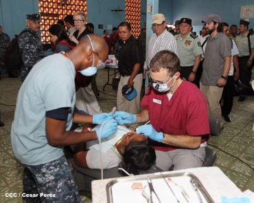 Brigada Humanitaria del USNS Confort atiende a comunidades del Caribe