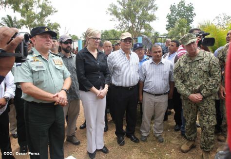 Brigada Humanitaria del USNS Confort atiende a comunidades del Caribe