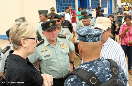 Brigada Humanitaria del USNS Confort atiende a comunidades del Caribe